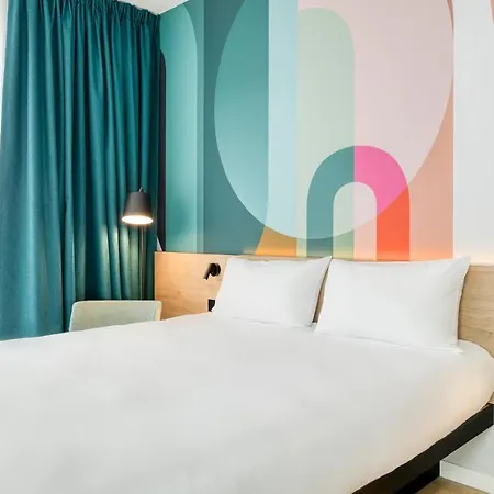 B&B Hotel Mechelen Hotel 3*