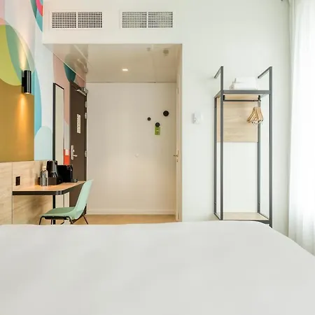B&B Hotel Mechelen Hotel 3*